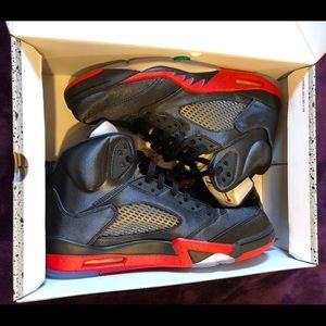 Air Jordan 5 Retro